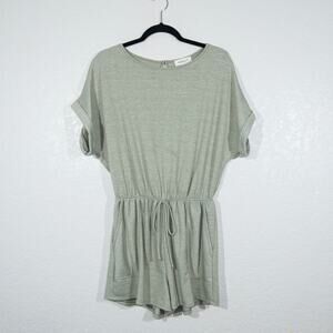 New Gilli Sea Green Butter Soft Casual Romper‎ Size Medium